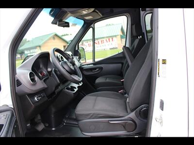 2025 Mercedes-Benz Sprinter 2500   - Photo 19 - Euless, TX 76040