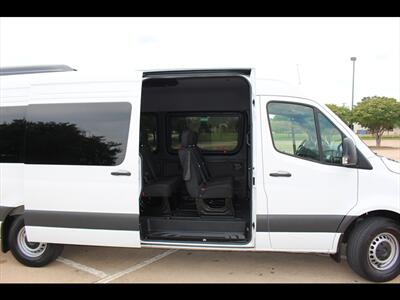 2025 Mercedes-Benz Sprinter 2500   - Photo 11 - Euless, TX 76040