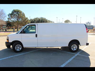 2018 Chevrolet Express 3500   - Photo 2 - Euless, TX 76040