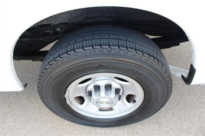 2021 Chevrolet Express 2500 - Photo 34 - Euless, TX 76040