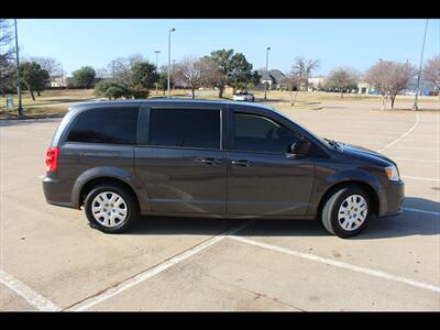 2018 Dodge Grand Caravan SE - Photo 6 - Euless, TX 76040