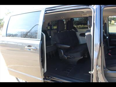 2018 Dodge Grand Caravan SE - Photo 14 - Euless, TX 76040
