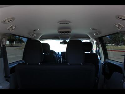 2018 Dodge Grand Caravan SE - Photo 12 - Euless, TX 76040