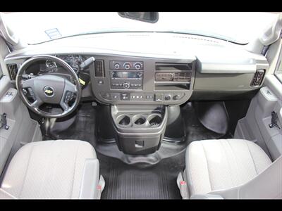 2021 Chevrolet Express 4500   - Photo 17 - Euless, TX 76040
