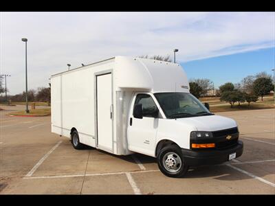 2021 Chevrolet Express 4500   - Photo 6 - Euless, TX 76040
