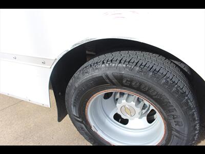 2021 Chevrolet Express 4500   - Photo 33 - Euless, TX 76040