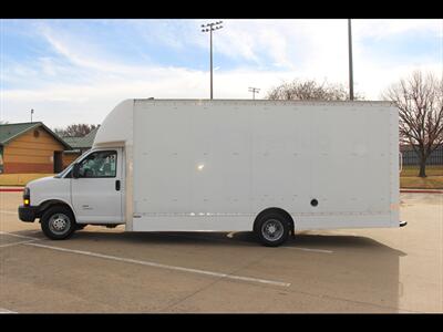 2021 Chevrolet Express 4500   - Photo 1 - Euless, TX 76040