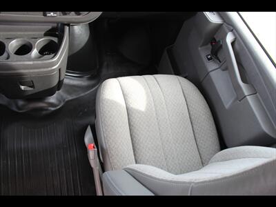 2021 Chevrolet Express 4500   - Photo 21 - Euless, TX 76040