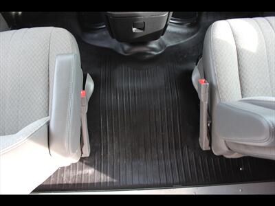 2021 Chevrolet Express 4500   - Photo 22 - Euless, TX 76040