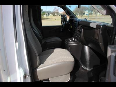 2021 Chevrolet Express 4500   - Photo 26 - Euless, TX 76040
