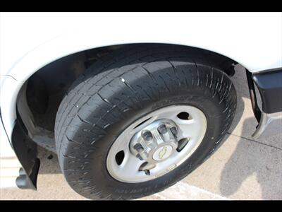 2013 Chevrolet Express LT 3500   - Photo 30 - Euless, TX 76040