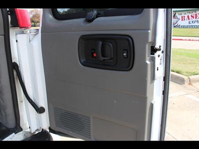 2013 Chevrolet Express LT 3500   - Photo 11 - Euless, TX 76040