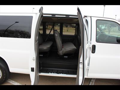 2022 Chevrolet Express LT 3500   - Photo 12 - Euless, TX 76040