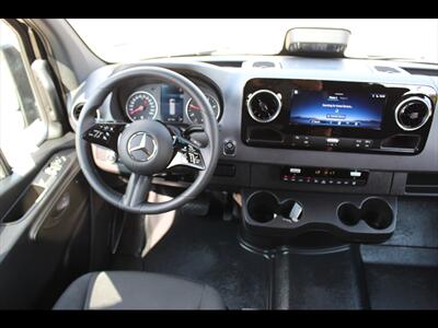 2025 Mercedes-Benz Sprinter 2500   - Photo 16 - Euless, TX 76040