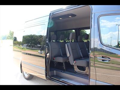 2025 Mercedes-Benz Sprinter 2500   - Photo 12 - Euless, TX 76040