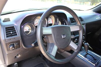 2010 Dodge Challenger R/T - Photo 20 - Euless, TX 76040