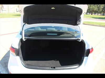 2025 Toyota Corolla LE   - Photo 9 - Euless, TX 76040