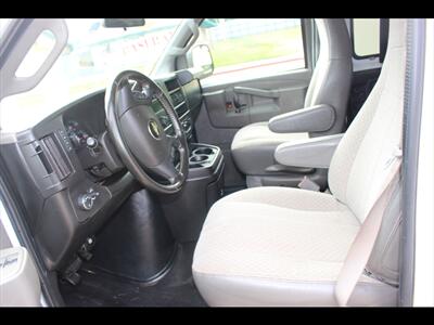 2020 Chevrolet Express 2500   - Photo 20 - Euless, TX 76040