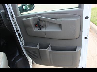 2020 Chevrolet Express 2500   - Photo 17 - Euless, TX 76040