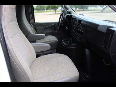 2020 Chevrolet Express 2500   - Photo 18 - Euless, TX 76040