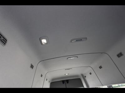 2024 Ford Transit 350 HD XLT   - Photo 17 - Euless, TX 76040