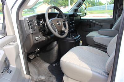 2025 GMC Savana LT 3500 - Photo 23 - Euless, TX 76040