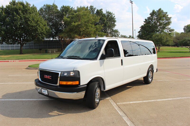 2025 GMC Savana LT 3500  