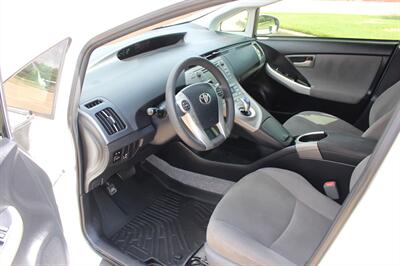 2015 Toyota Prius Three   - Photo 15 - Euless, TX 76040