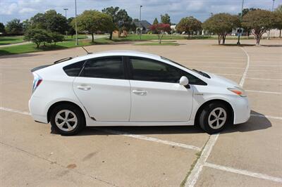 2015 Toyota Prius Three   - Photo 6 - Euless, TX 76040