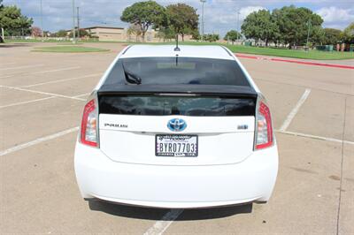 2015 Toyota Prius Three   - Photo 4 - Euless, TX 76040
