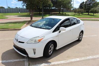 2015 Toyota Prius Three   - Photo 1 - Euless, TX 76040