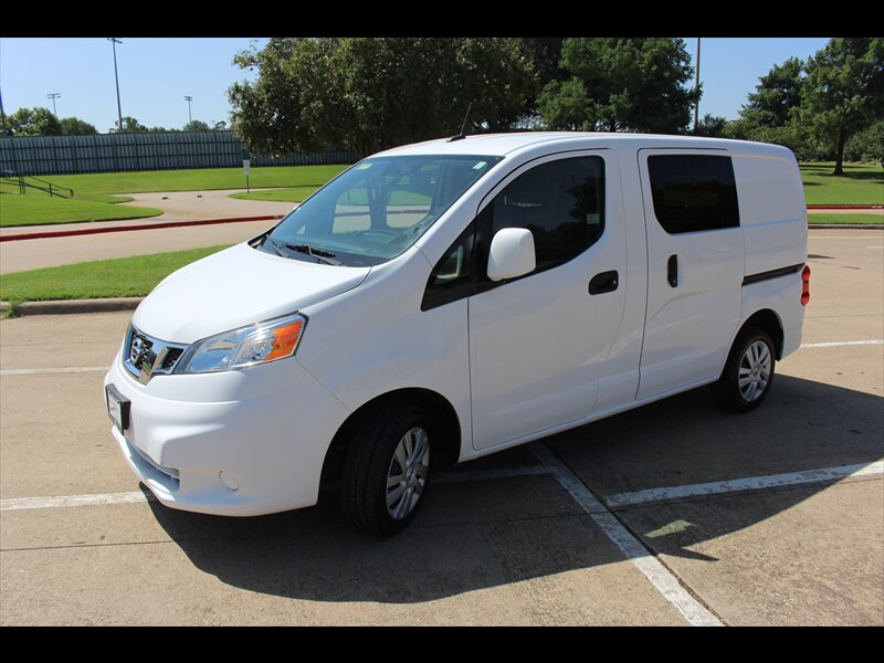 2020 Nissan NV200 SV - Photo 1 - Euless, TX 76040