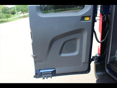 2022 Ford Transit 350 XLT   - Photo 17 - Euless, TX 76040