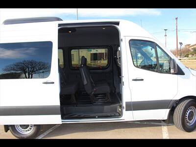 2025 Mercedes-Benz Sprinter 2500   - Photo 13 - Euless, TX 76040
