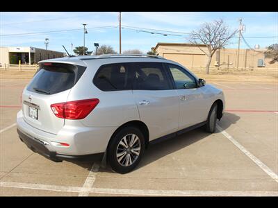 2018 Nissan Pathfinder S   - Photo 5 - Euless, TX 76040