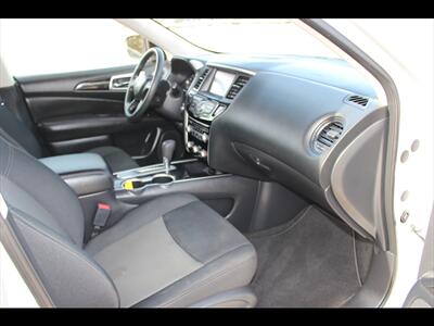 2018 Nissan Pathfinder S   - Photo 15 - Euless, TX 76040