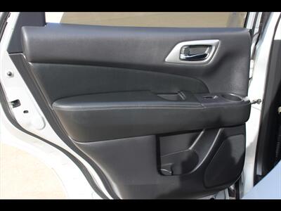 2018 Nissan Pathfinder S   - Photo 28 - Euless, TX 76040