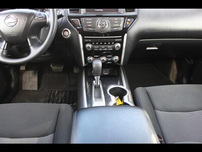 2018 Nissan Pathfinder S   - Photo 25 - Euless, TX 76040