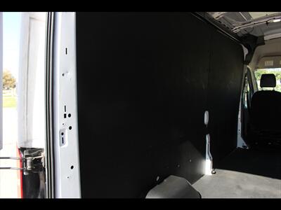2023 Ford Transit 250   - Photo 11 - Euless, TX 76040