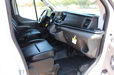 2024 Ford Transit 250   - Photo 17 - Euless, TX 76040