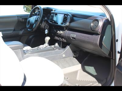 2020 Toyota Tacoma SR   - Photo 14 - Euless, TX 76040