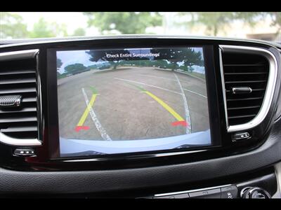 2023 Chrysler Pacifica Touring L - Photo 28 - Euless, TX 76040