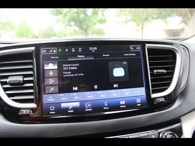 2023 Chrysler Pacifica Touring L - Photo 27 - Euless, TX 76040