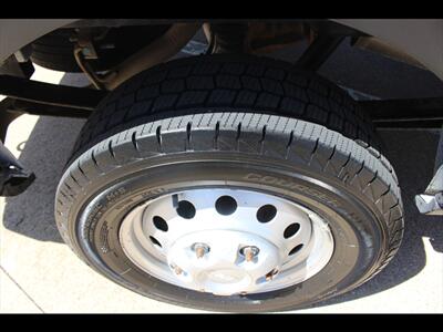 2023 Ford Transit 250   - Photo 29 - Euless, TX 76040