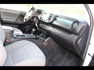 2022 Toyota Tacoma SR   - Photo 15 - Euless, TX 76040