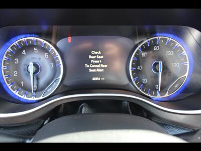 2023 Chrysler Pacifica Touring L   - Photo 24 - Euless, TX 76040