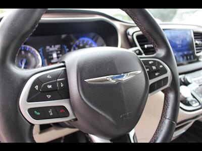 2017 Chrysler Pacifica Touring Plus   - Photo 30 - Euless, TX 76040