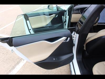 2015 Tesla Model S 70D   - Photo 23 - Euless, TX 76040
