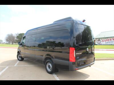 2025 Mercedes-Benz Sprinter 2500   - Photo 2 - Euless, TX 76040