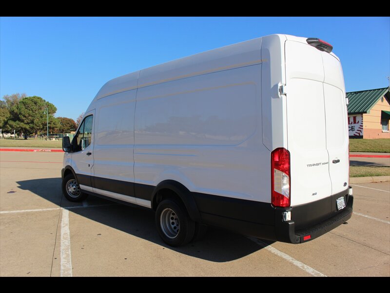 2023 Ford Transit Van photo 2
